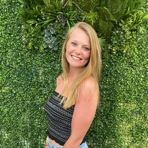 Meet your Posher, Libby